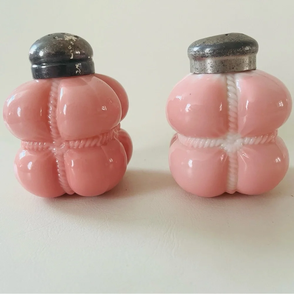 Vintage Consolidated Glass Fostoria Salt Pepper Shakers